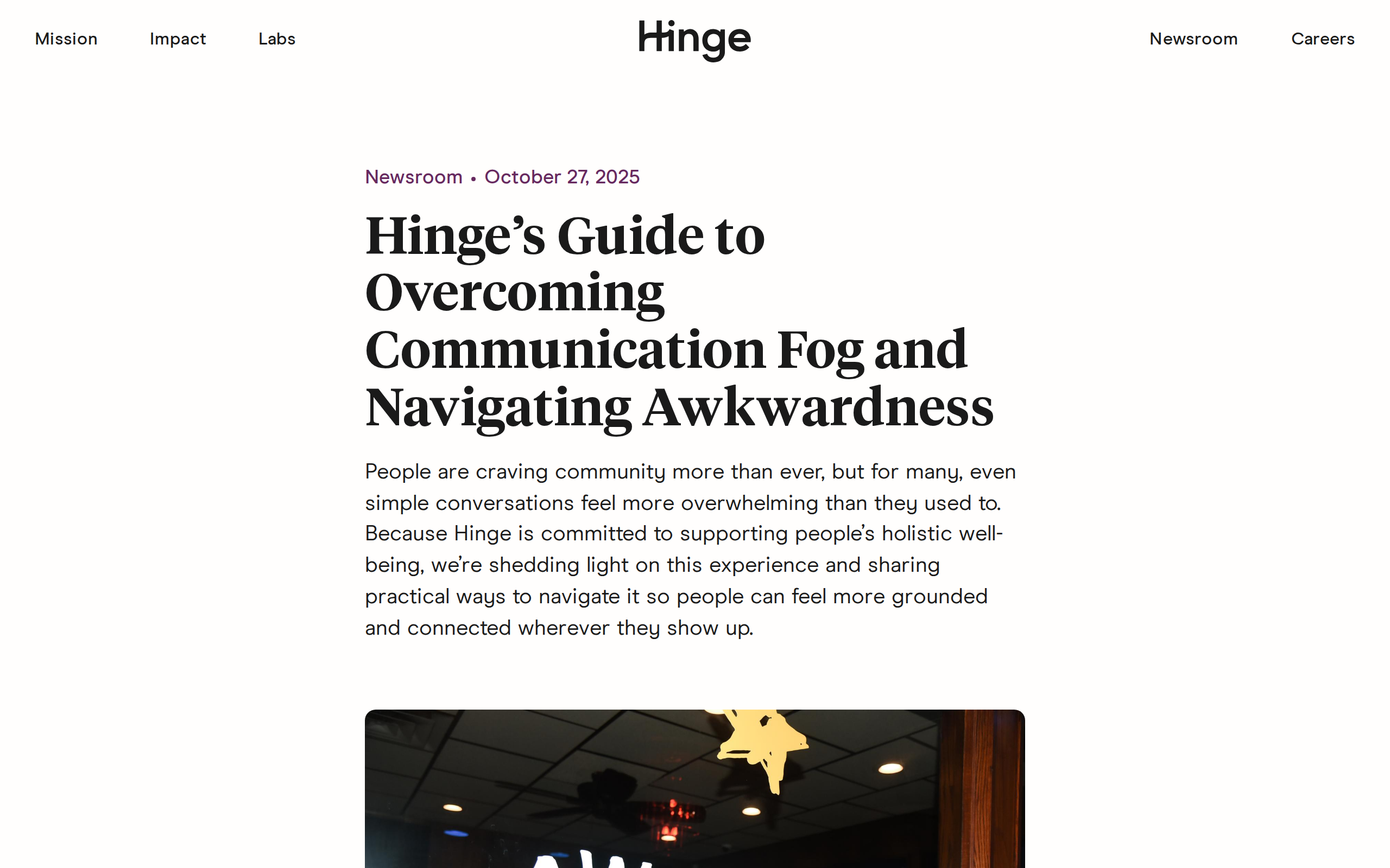 Hinge newsroom article headlined 'Hinge's Guide to Overcoming Communication Fog and Navigating Awkwardness', dated October 27 2025, with an intro paragraph about simple conversations feeling more overwhelming than they used to.